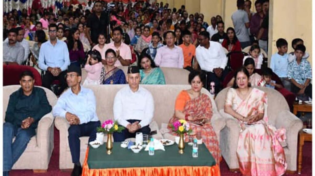 आईटीबीपी गौचर सांस्कृतिक संध्या: Happy Hours कार्यक्रम. 2 आईटीबीपी गौचर सांस्कृतिक संध्या: Happy Hours कार्यक्रम. 1